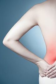 Kesakitan sakit berterusan di punggung bawah adalah tahap kedua osteochondrosis