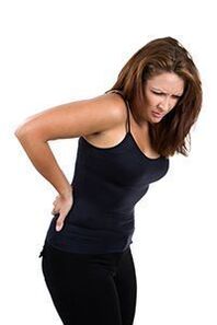 sakit belakang bawah pada seorang wanita dengan osteochondrosis